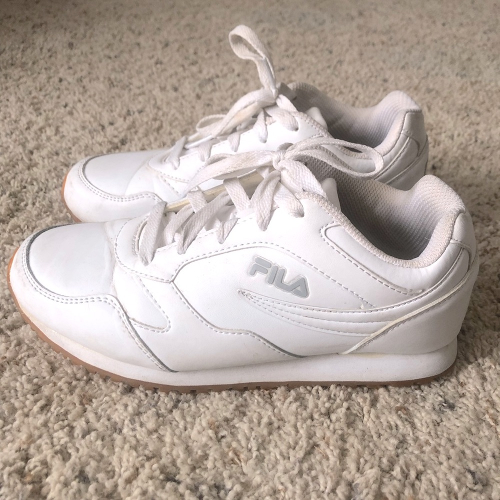 Women’s Fila Athletic Shoes Size 5.5